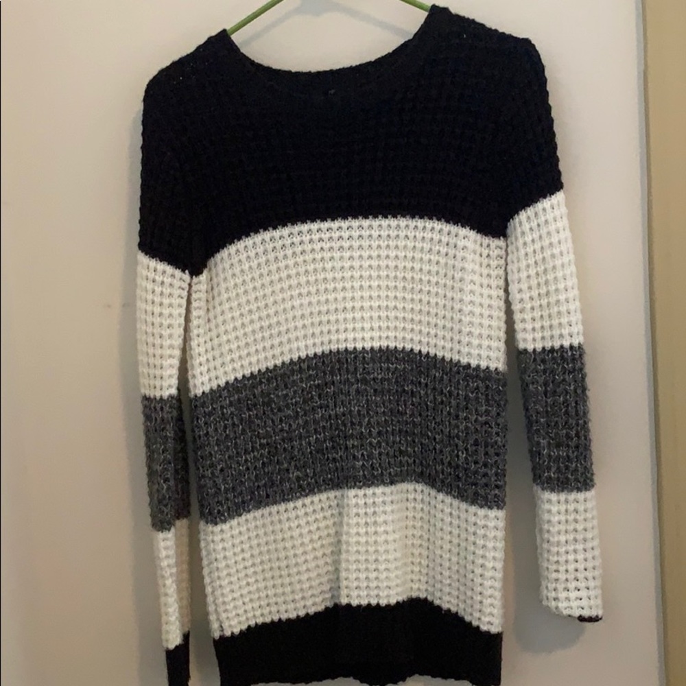 Very soft, oversized sweater!
